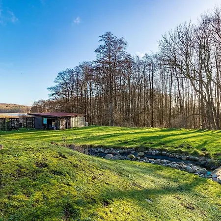 Whg-1-schwalbennest-ferienhaus-am-boddenufer-buschvitz *